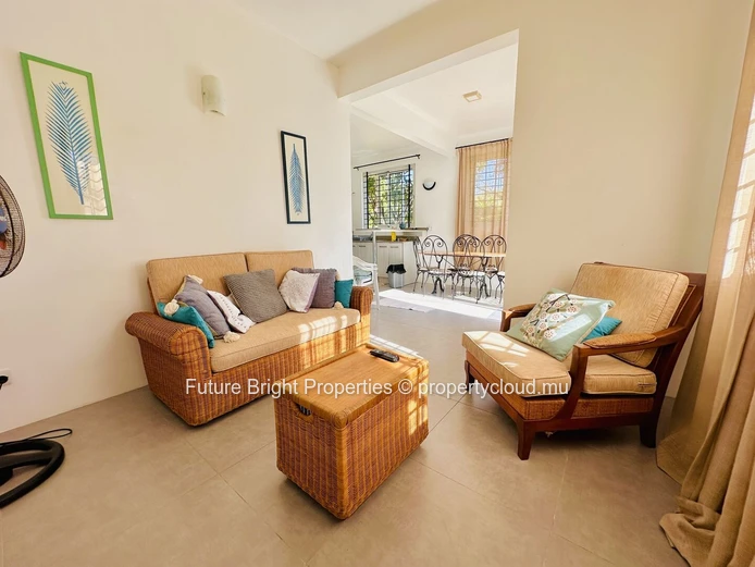 Charming Ground Floor Apartment in Flic en Flac – West Coast Living