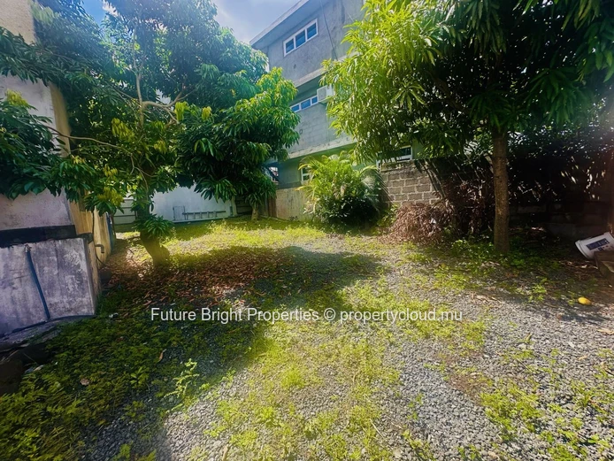 Commercial Property For Sale – Prime Main Road Location In Palma