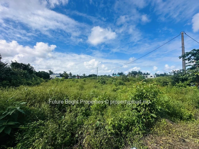 For Sale: Spacious 1121 sqm Residential Plot | Prime Location | Quiet & Convenient 
