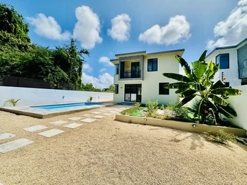 3 Bedroom Townhouse, Duplex