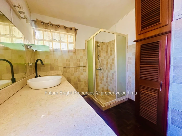 A Hidden Haven In A Tranquil Neighbourhood – Spacious Character Home Surrounded By Nature