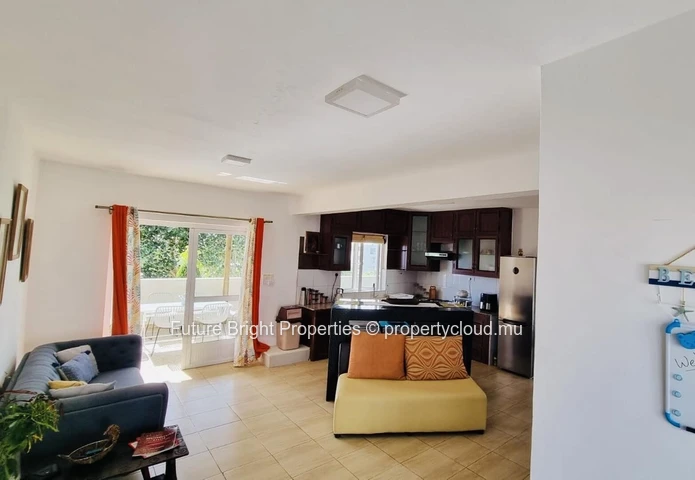 Charming 2-Bedroom Penthouse for Rent in the North of the Island