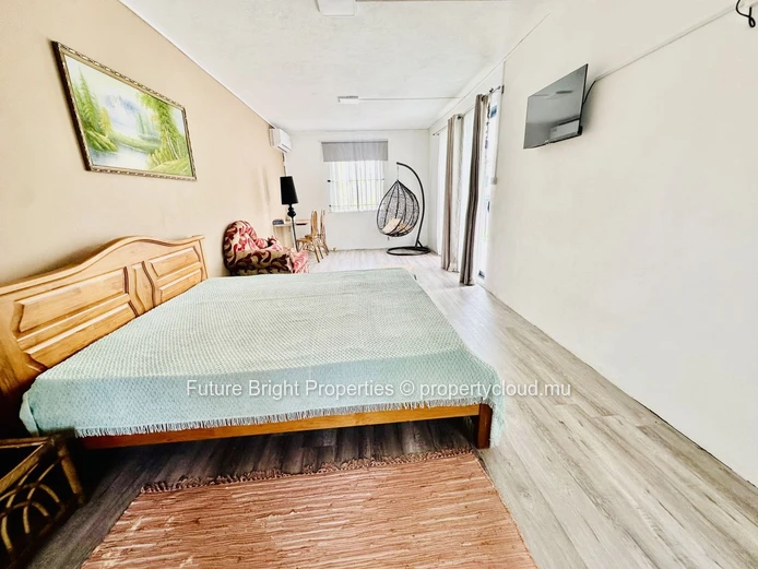 Beautiful Fully Furnished Home With Sea & Le Morne Views – La Gaulette