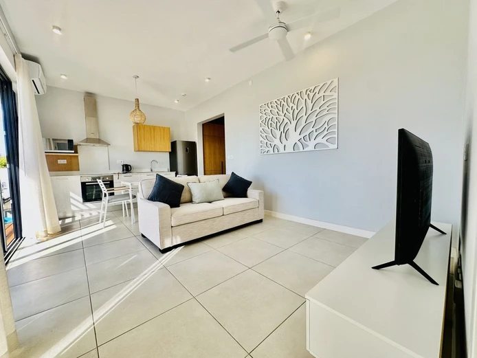 Modern & Stylish Apartment for Rent at The Grove, Cascavelle A Peaceful Haven with Spectacular Ocean & Mountain Views