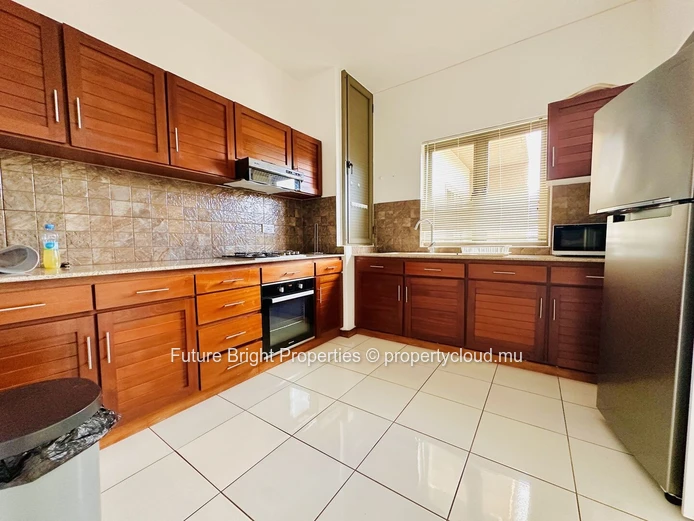 Live the Summer Dream – Beautiful Apartment for Rent in Flic en Flac