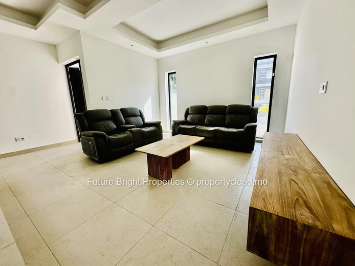 Modern 5-Bedroom Duplex In Floréal – Newly Built & Perfectly Located