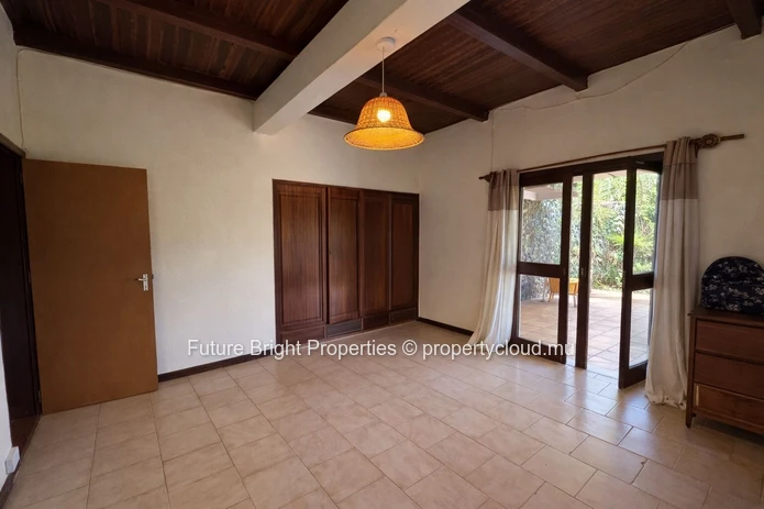 A Home with Soul in the Heart a few steps from the Beach 