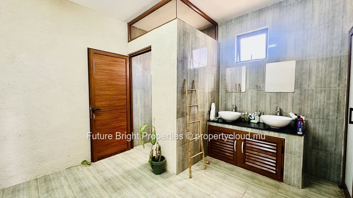 Modern Fully Furnished Home With Private Pool – Peaceful Living In Rivière Des Anguilles