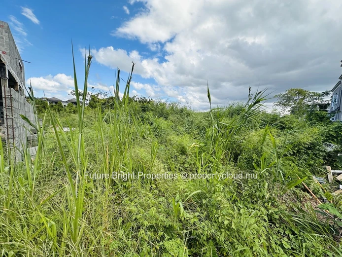 Prime Investment Opportunity in the North – Exceptional Plot for Residential Development