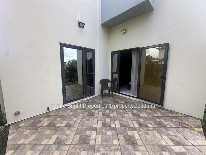Furnished 3-Bedroom House on ground floor for Rent in Ebène Au Bout Du Monde