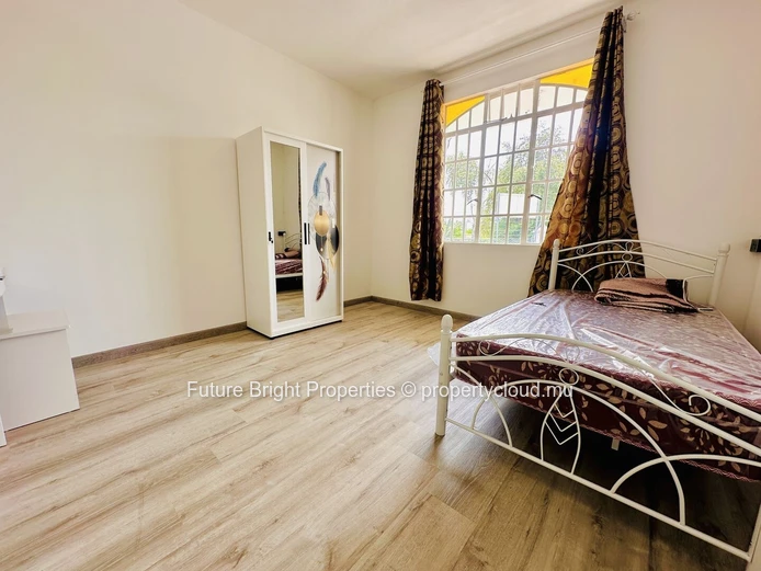 Ground-Floor Apartment in a Quiet Neighbourhood – Ideal for Couple or Individual