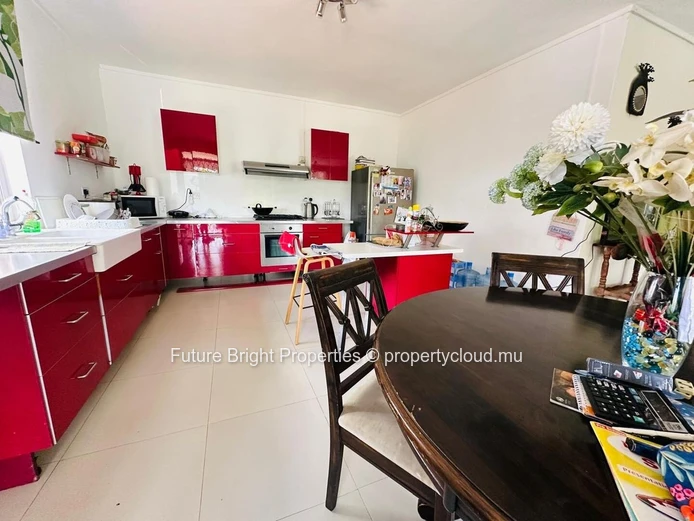 Dream Family Home Awaits in Pointe Aux Sables (Sole Mandate)
