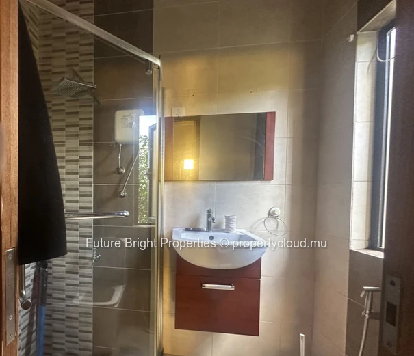 Furnished 3-Bedroom House on ground floor for Rent in Ebène Au Bout Du Monde