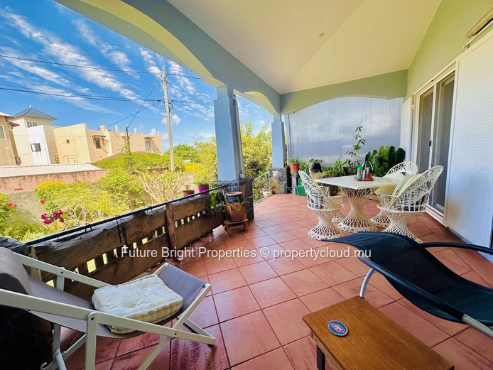 Charming and Spacious Semi-Furnished Home in a Tranquil Grand Gaube Location