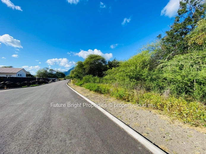 Land for Sale – Tamarin (Belouguet) 