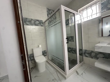 4 Bedroom Townhouse, Duplex