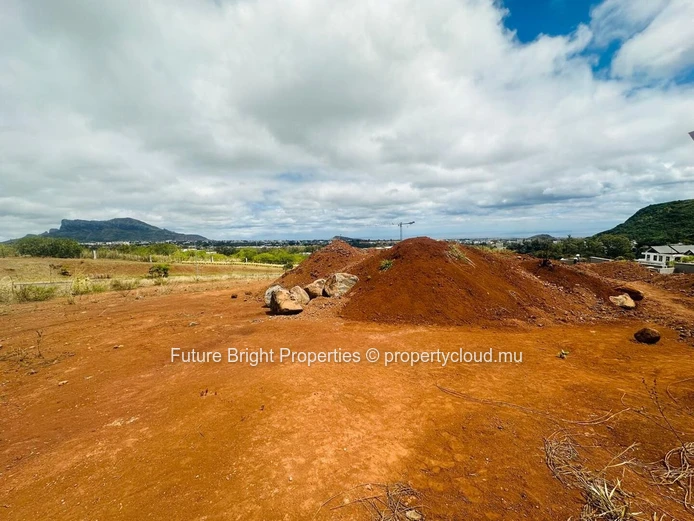  For Sale: Prime Plot in Moka Smart City – An Exclusive Opportunity