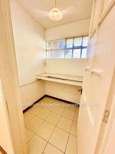 A Hidden Haven In A Tranquil Neighbourhood – Spacious Character Home Surrounded By Nature