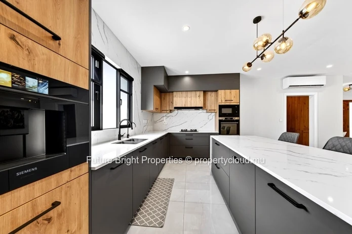 Elegant Contemporary Villa For Sale In Grand Baie – Luxury Island Living Near The Beach