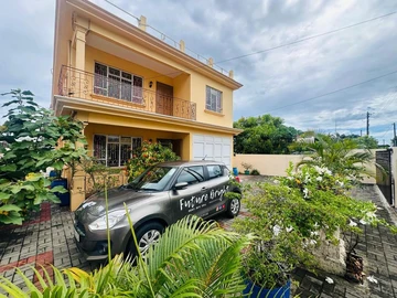 7 Bedroom House