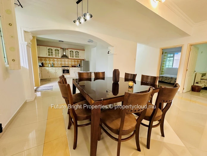 Coastal Elegance Just Steps from Flic en Flac Beach