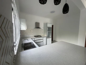 4 Bedroom Townhouse, Duplex