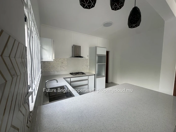 4-Bedroom Duplex for sale in Plaine Magnien