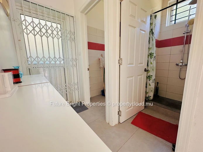 Charming Ground Floor Apartment in Flic en Flac – West Coast Living
