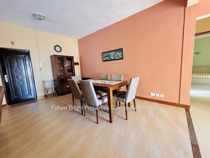 Beautifully Maintained Apartment Near Metro & Market – Rose Hill