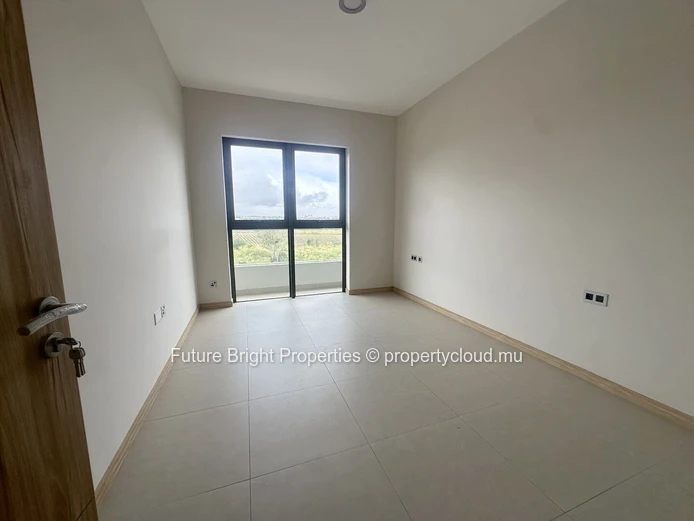 Modern 2-Bedroom Apartment for Sale in moka