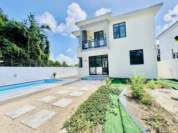 3 Bedroom Townhouse, Duplex