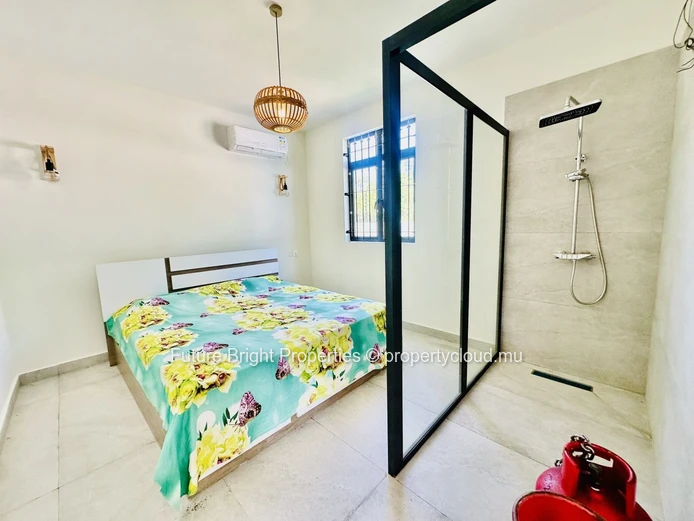 Brand-New Luxury Duplex For Sale In Grand Gaube – Private Pool, Smart Home & Beach Proximity