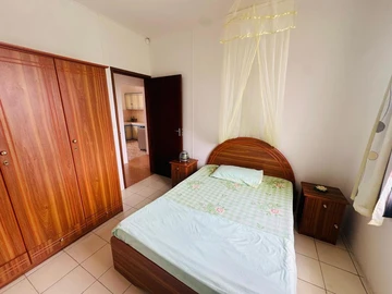 7 Bedroom House