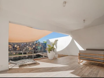 4 Bedroom Villa