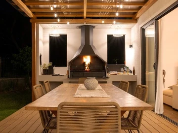 5 Bedroom Villa