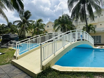 3 Bedroom Townhouse, Duplex