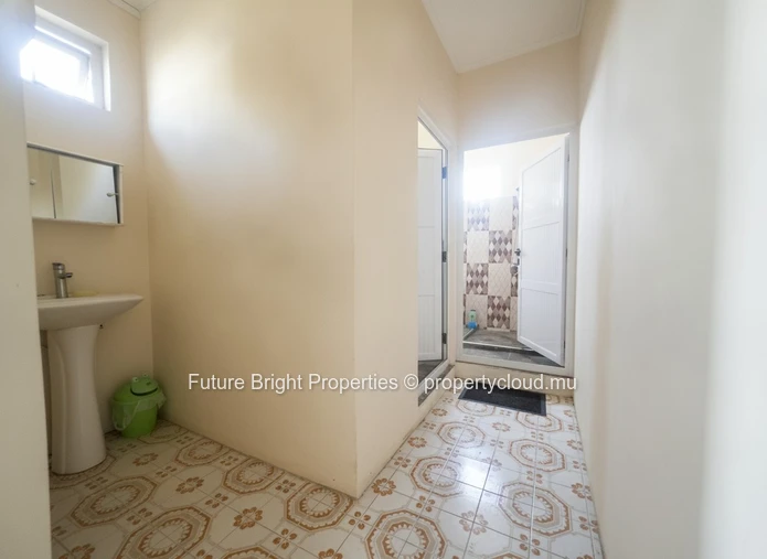 5 - Bedroom House for Sale in Poudre d'Or Hamlet