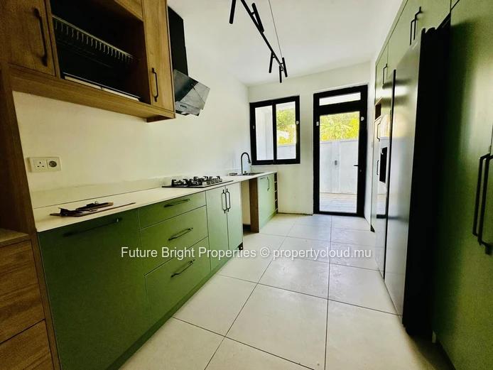 Modern 5-Bedroom Duplex In Floréal – Newly Built & Perfectly Located