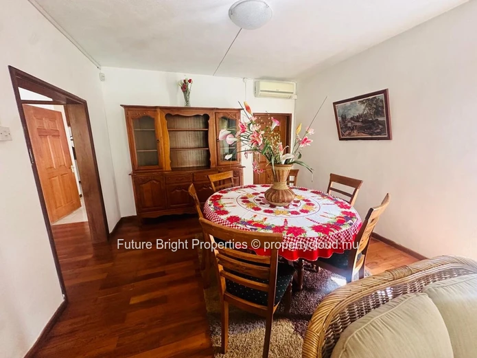 Classic Charm Awaits: Beautiful House for Sale in Roches Brunes!