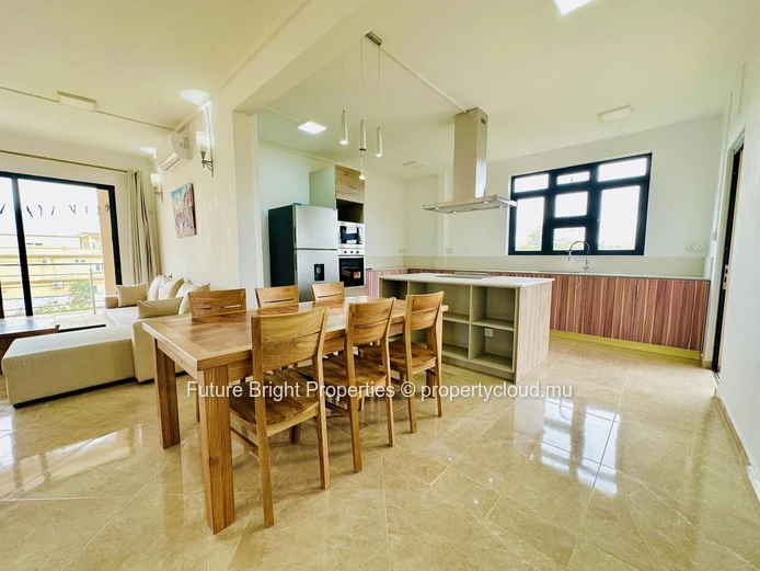 Stunning 2nd Floor Apartment for Rent – Prime Location near Grand Baie