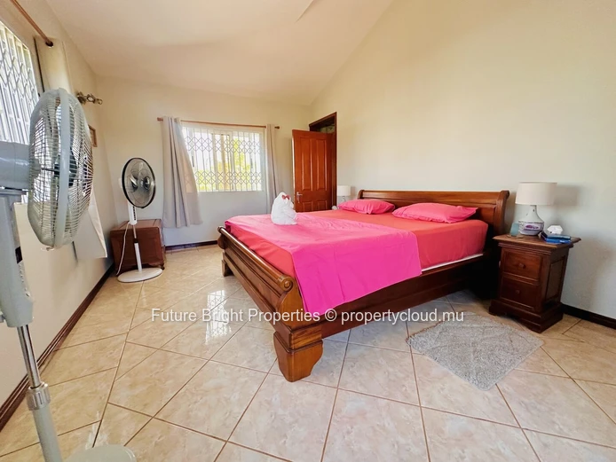 Charming and Spacious Semi-Furnished Home in a Tranquil Grand Gaube Location