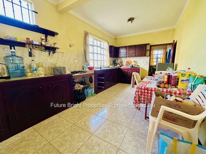 Prime Roadside Property in Moka – Ideal for Residential Living & Commercial Investment