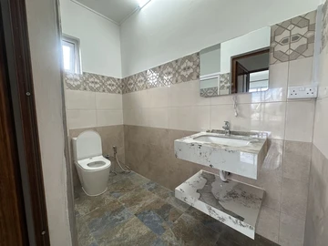 4 Bedroom Townhouse, Duplex