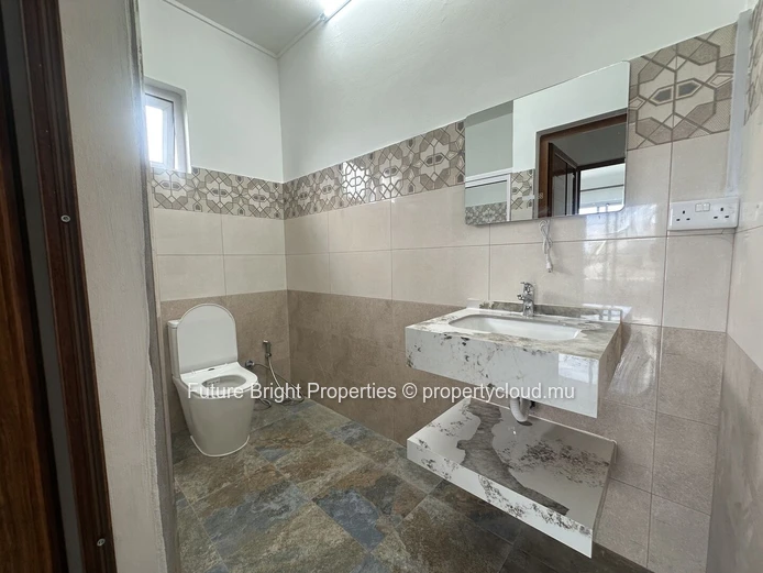 4-Bedroom Duplex for sale in Plaine Magnien