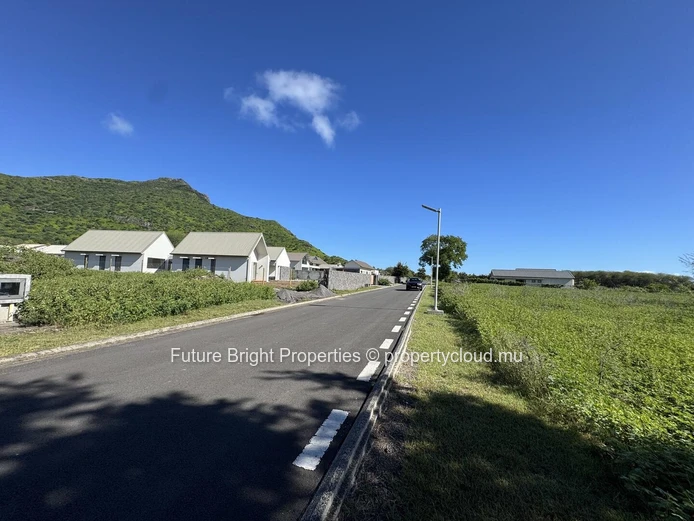 Property Listing: Prime Plot in Morc Belouguet, Tamarin