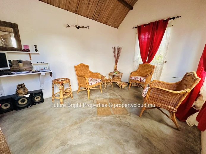 A Serene Nature Retreat in Morcellement Belle Vue Phare – A Home of Peace, Space & Elegance
